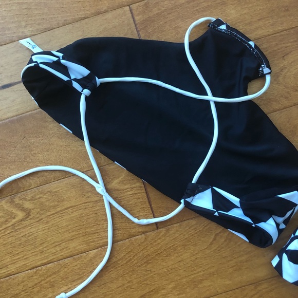 SOLD Mommy and me matching bikinis, lot of 5 items - Picture 5 of 8